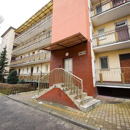 Shortstaypoland Leszno Апартаменты Варшава